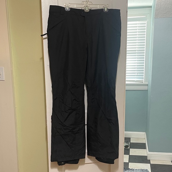 Columbia Women's Black Snow Pants - Picture 1 of 3
